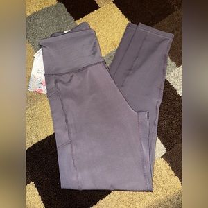 NEVER WORN Active Domino Fashion ribbed leggings